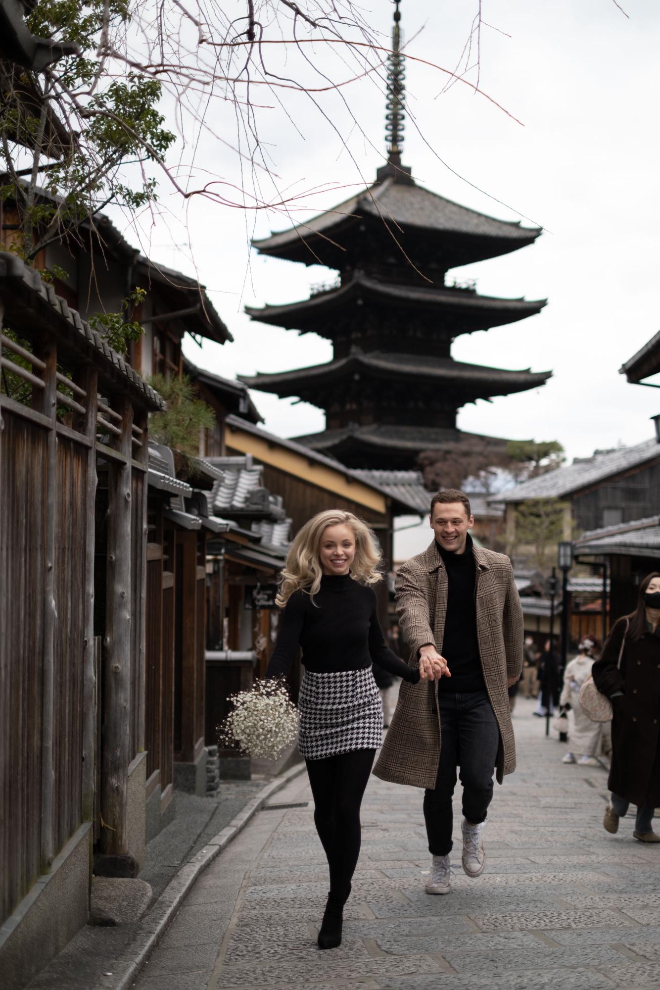 Engagement photos in Kyoto, Japan at the Yasaka Pagoda - December 2022