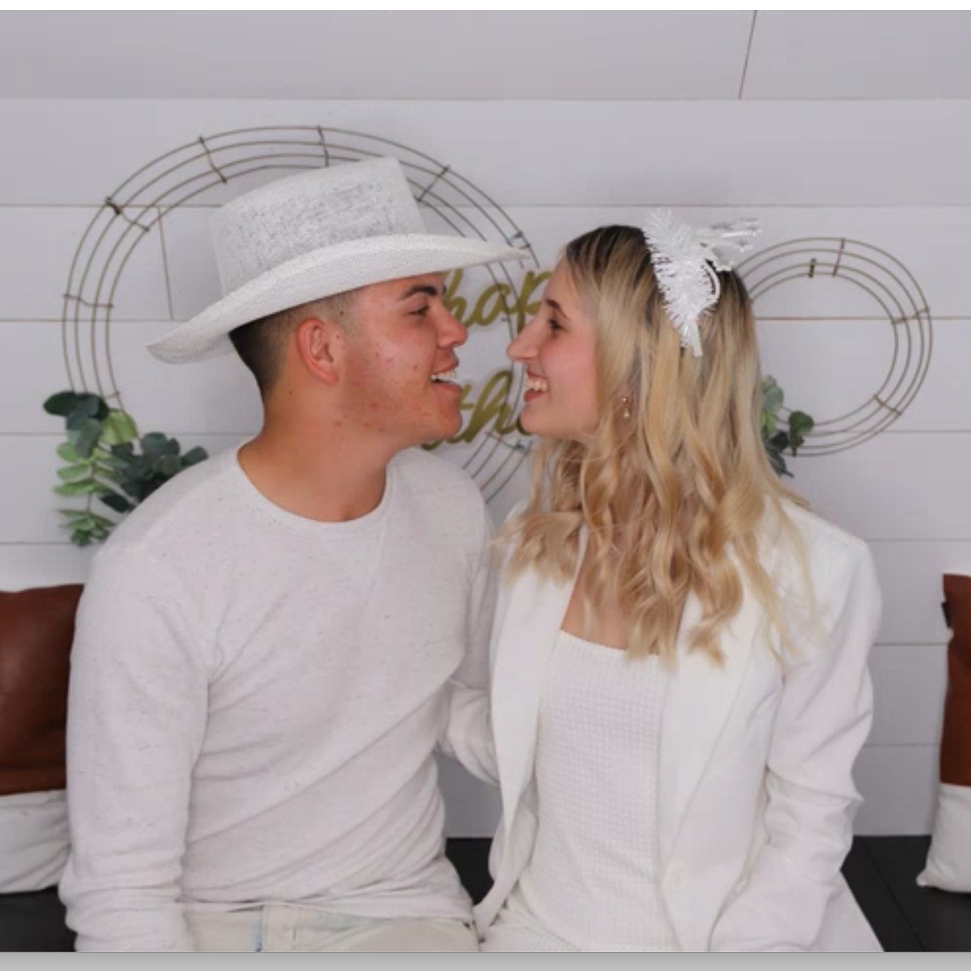 Matthew McConaughey's voice "All White, All White, All White"