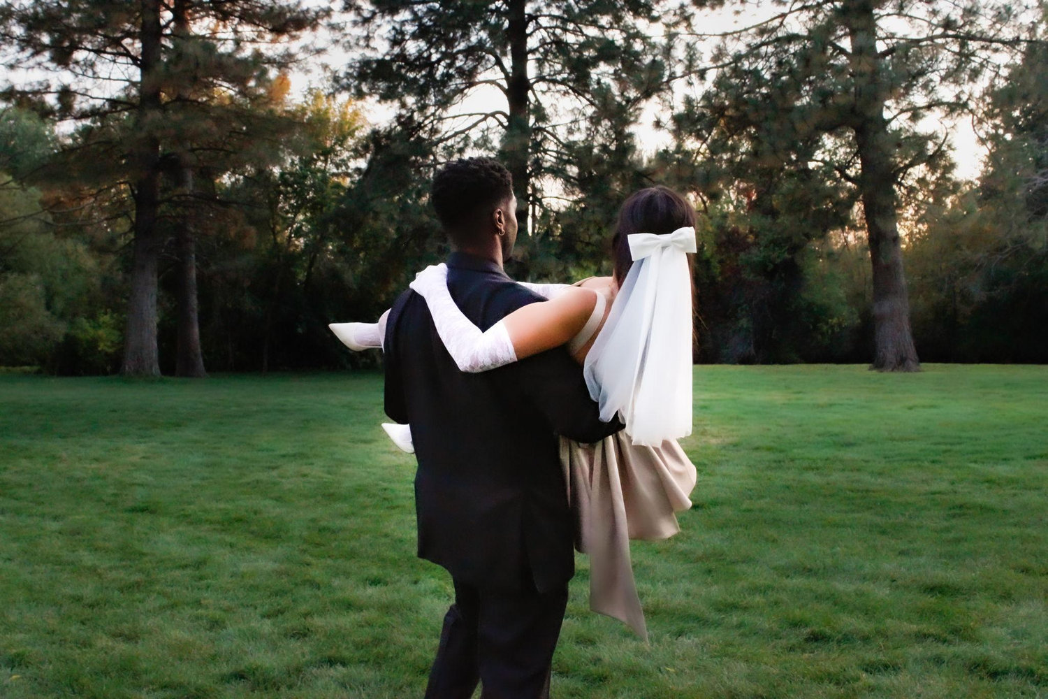 The Wedding Website of Dawn Kearney and Raoul Johnson