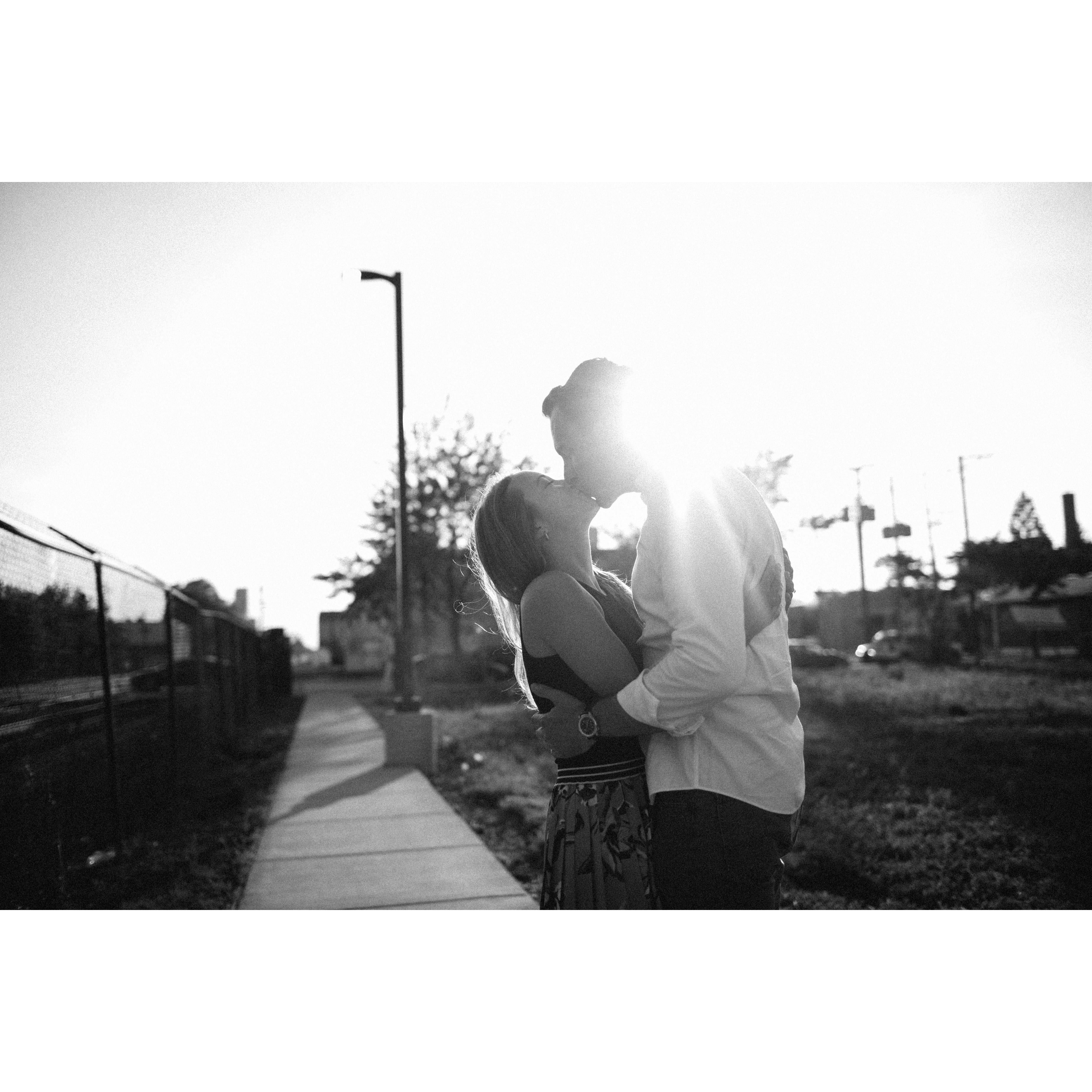 engagement pictures in the west loop