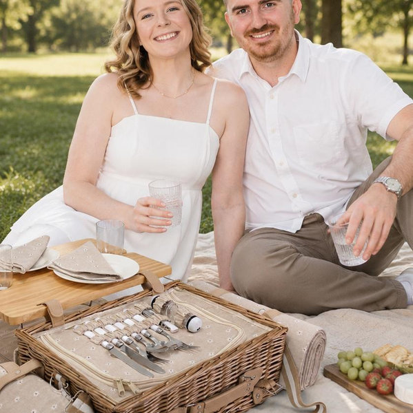 Multifunctional Wicker Picnic Basket Set for 2 with Blanket and Picnic Table, Insulated Picnic Set with Full Tablewares for Camping Outdoor Couples, Flowers