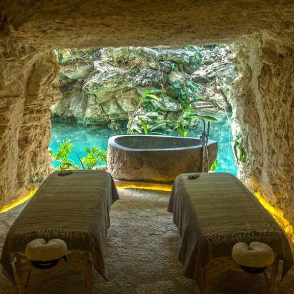 60-Minute Couples Massage on our honeymoon