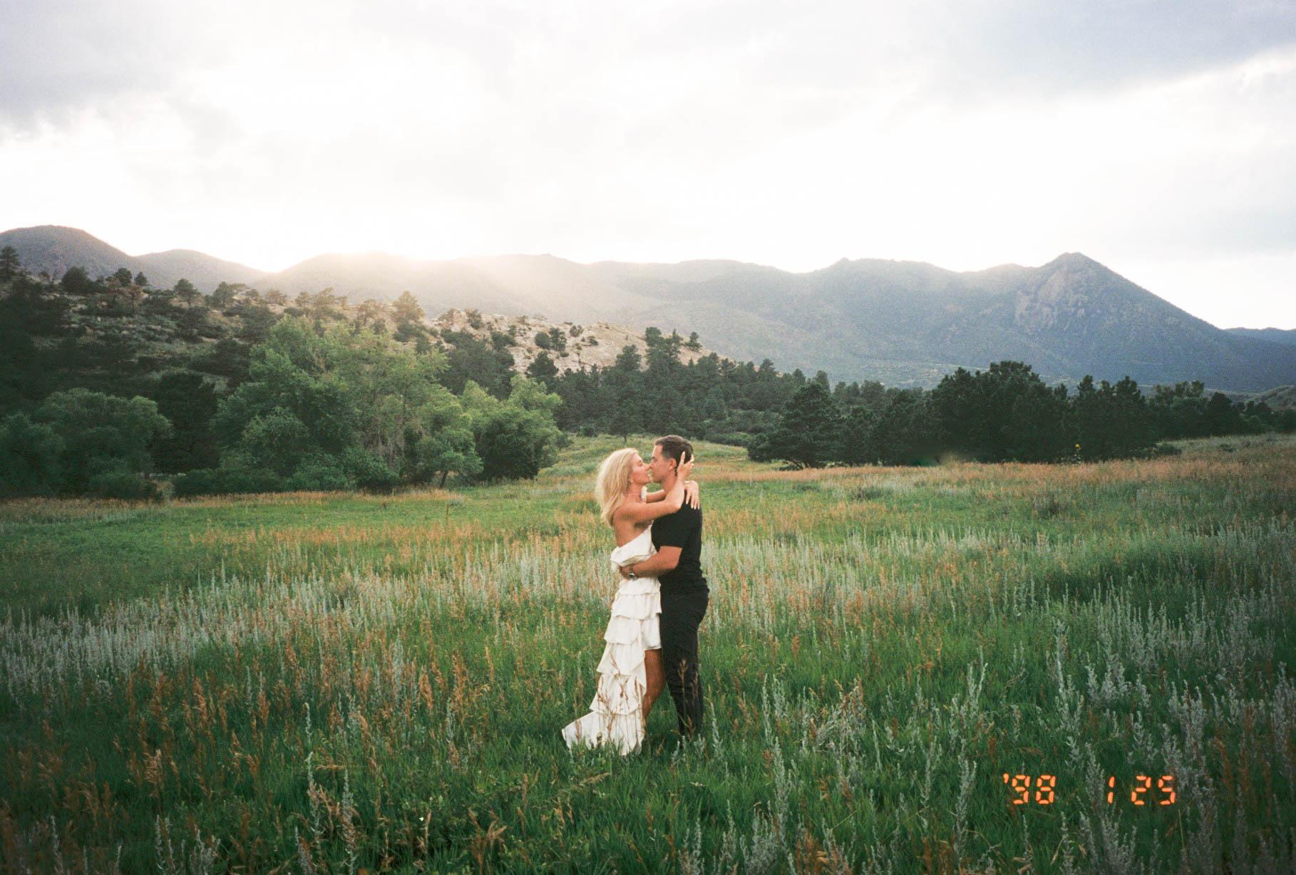 The Wedding Website of Lindsay Puckett and Alexander Covert