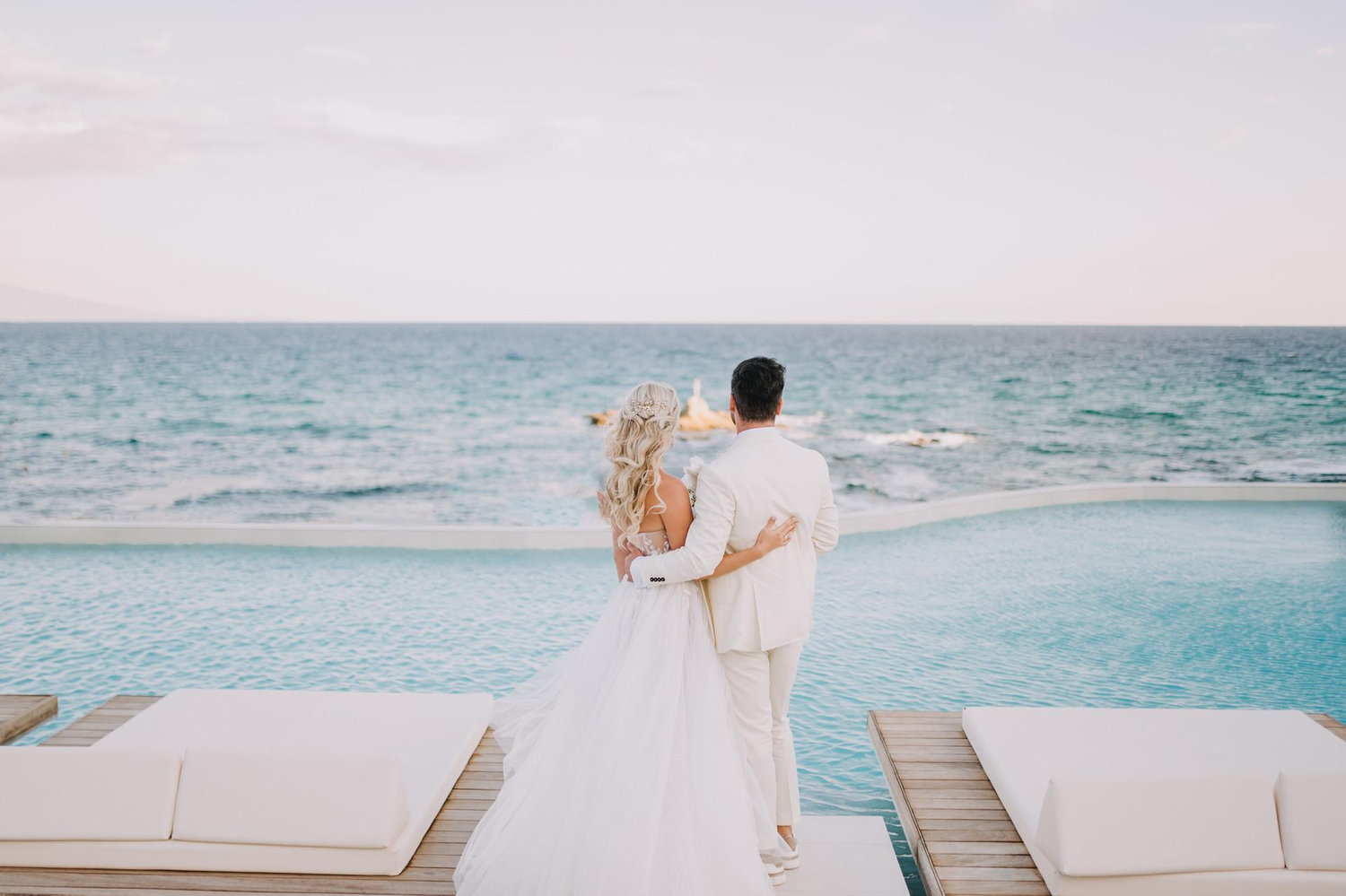 The Wedding Website of Поли Веселинова and Богомил Саров