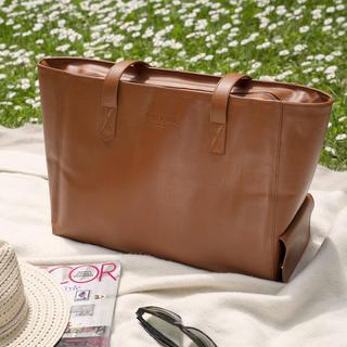 Insulated Wine Tote with Spout