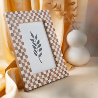Checkered Picture Wood Frame