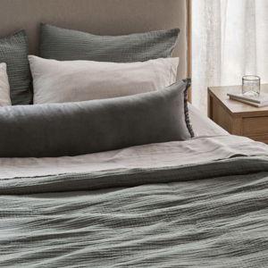 Naveta Velvet Lumbar Pillow (Aegean Color)