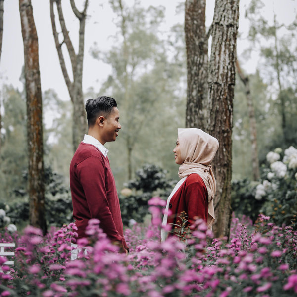 Putri Satya and Rimba Akasia's Wedding Website