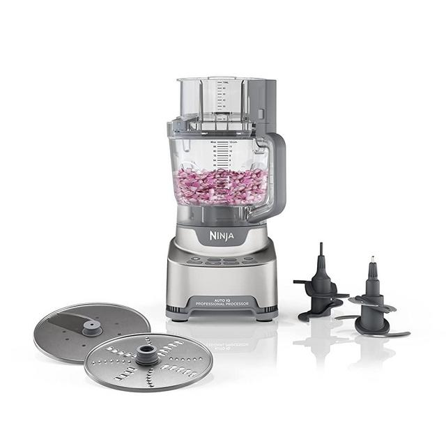 Ninja NF701 Professional XL Food Processor, 1200 Peak-Wattage with Auto-iQ settings for chopping, slicing/shredding, dough making and pureeing. 12-Cup Processor Bowl & XL Feed Chute, Silver