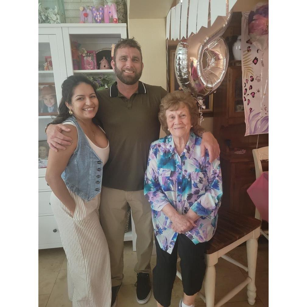 Jay's grandma, Nani