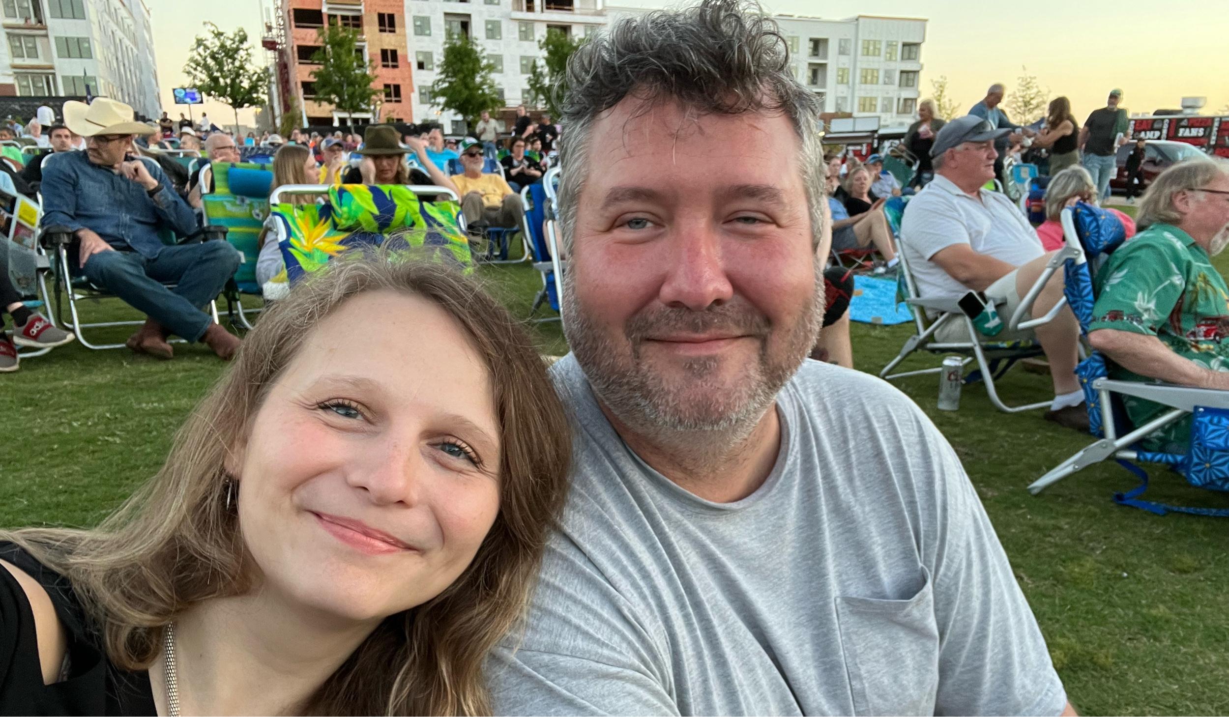 The Wedding Website of Holly Harrington and Bill Wells