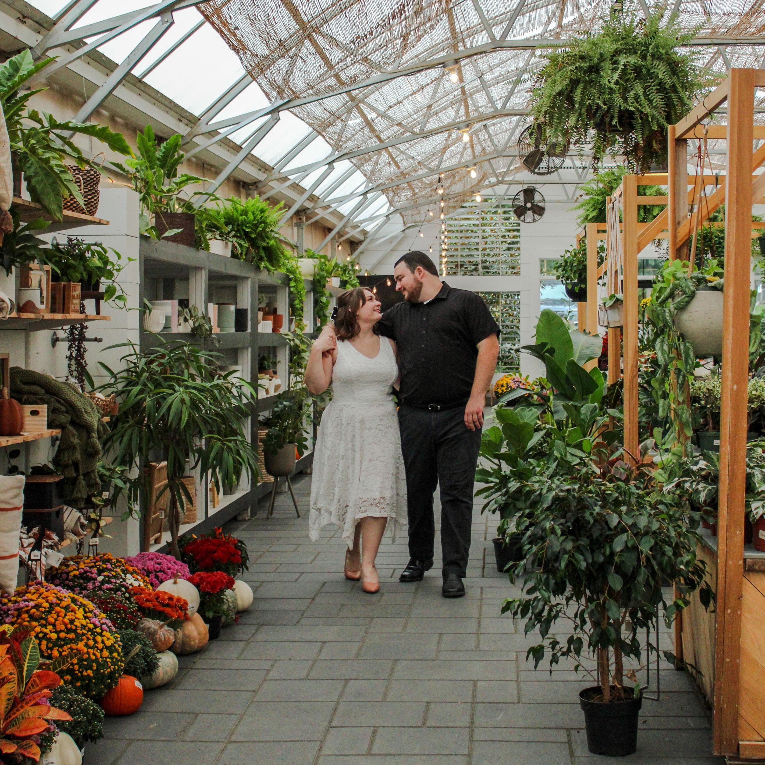 Grayce Gardens | Chambersburg, PA | @emzp.hotography - Instagram