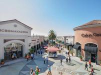 Carlsbad Premium Outlets