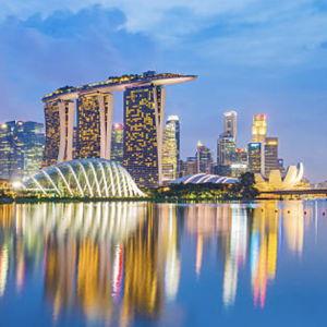Singapore: Honeymoon Hotel, Food & Adventures