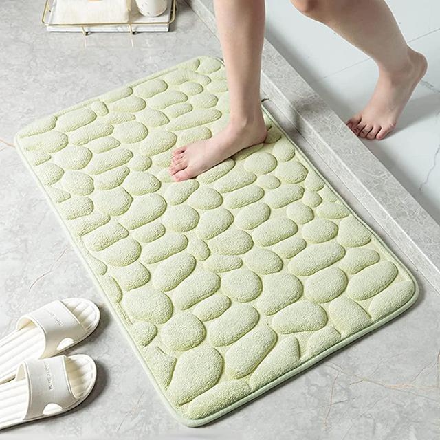 Yonchic Memory Foam Bath Mat, Cobblestone Embossed Coral Fleece Bath Rug, Rapid Water Absorbent, Non Slip, Washable, Thick, Soft and Comfortable Carpet for Shower Room (16x24 inch, Light Green)