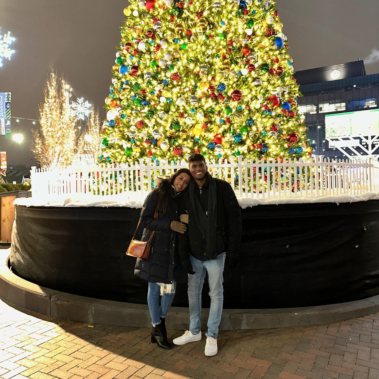 Spending Chicago Christmas at Christkindle >>>