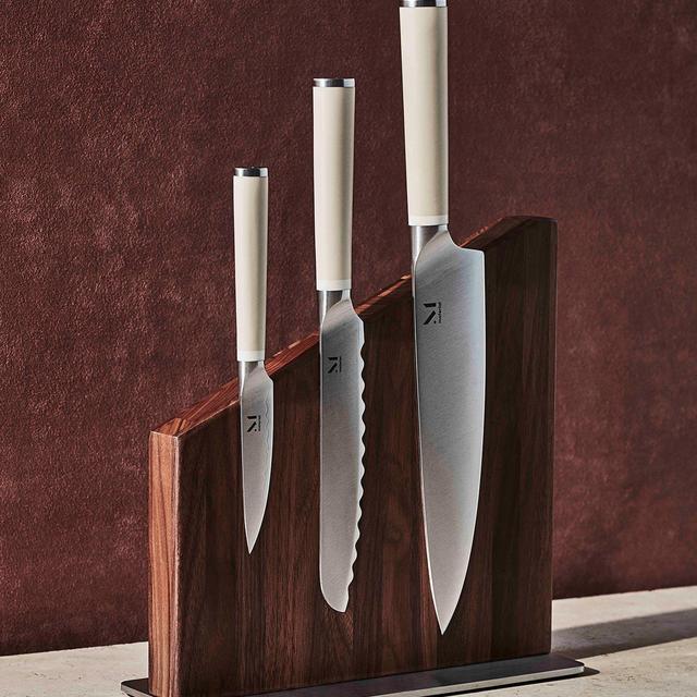 (3) Knives + Stand