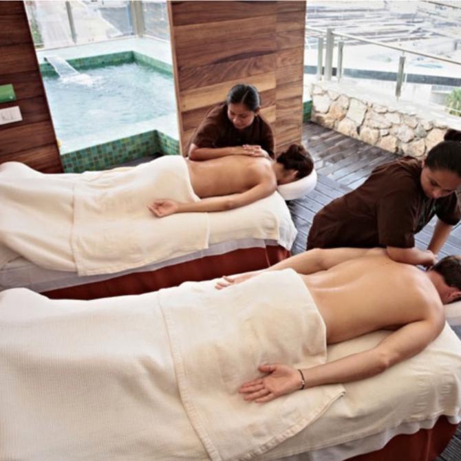 80-Minute Massage and Spa Experience with Champagne, Chocolate, and Tapas