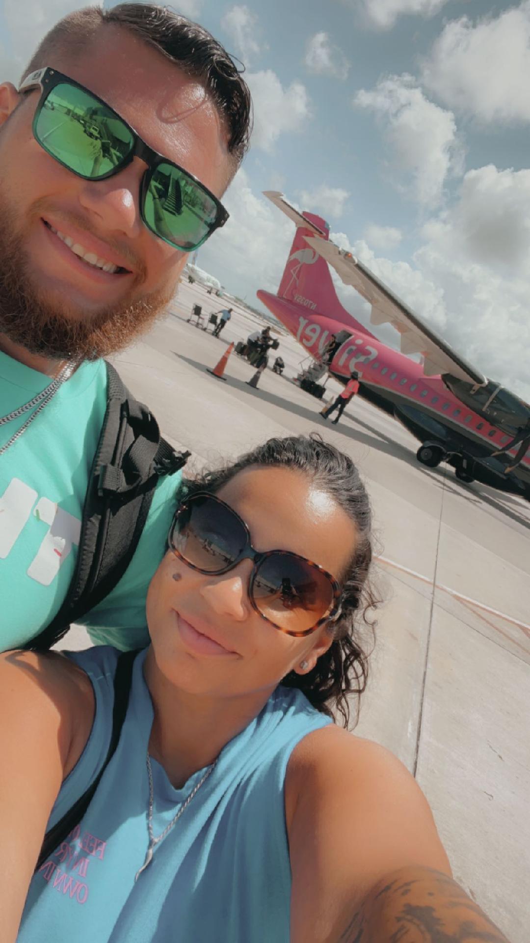 The Wedding Website of Lisa Velez and Josiah Caliendo-Pierce