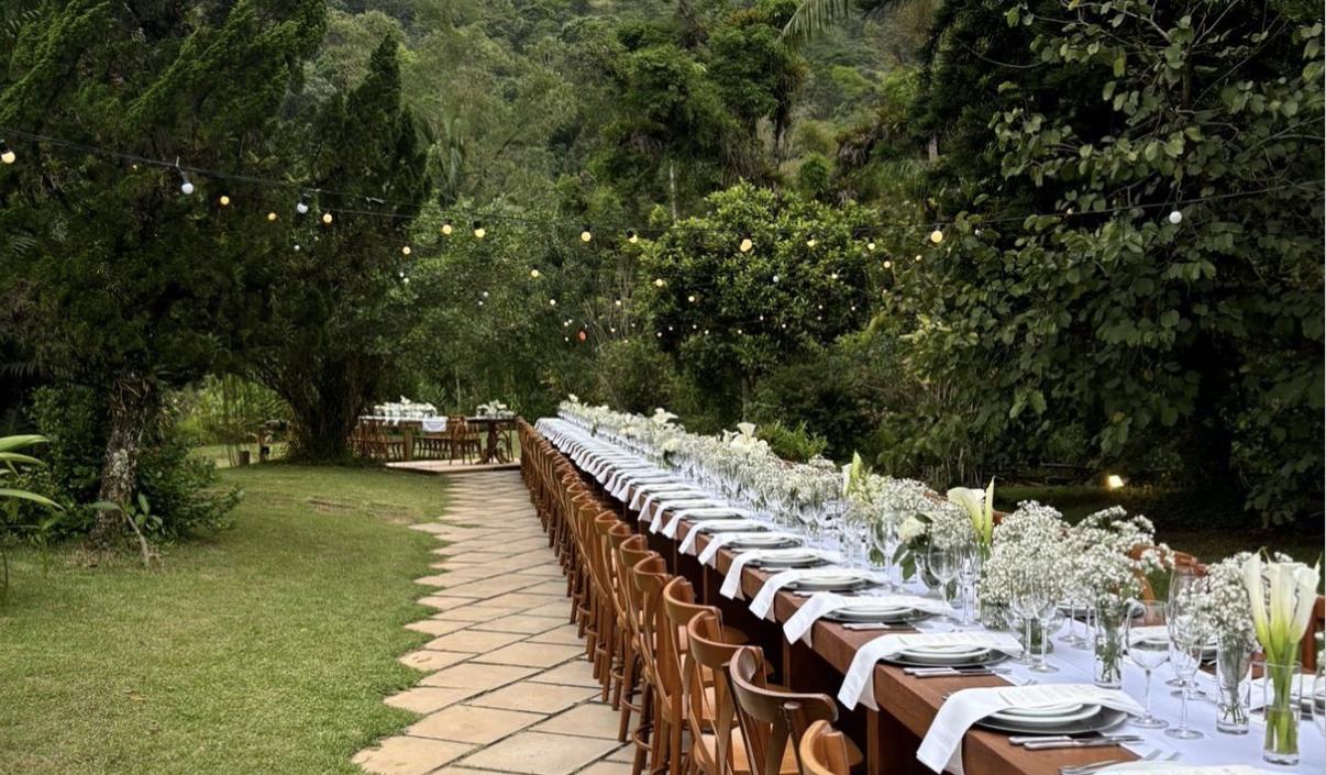 The Wedding Website of Amelia Eberline and Jonathan Pinheiro