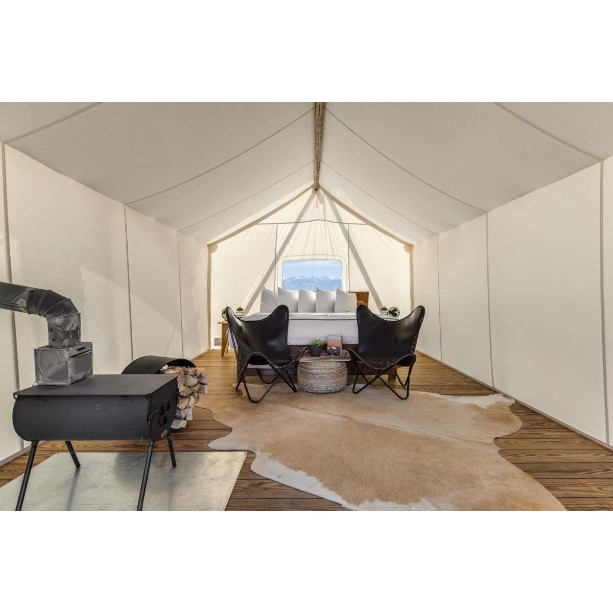 Safari tent