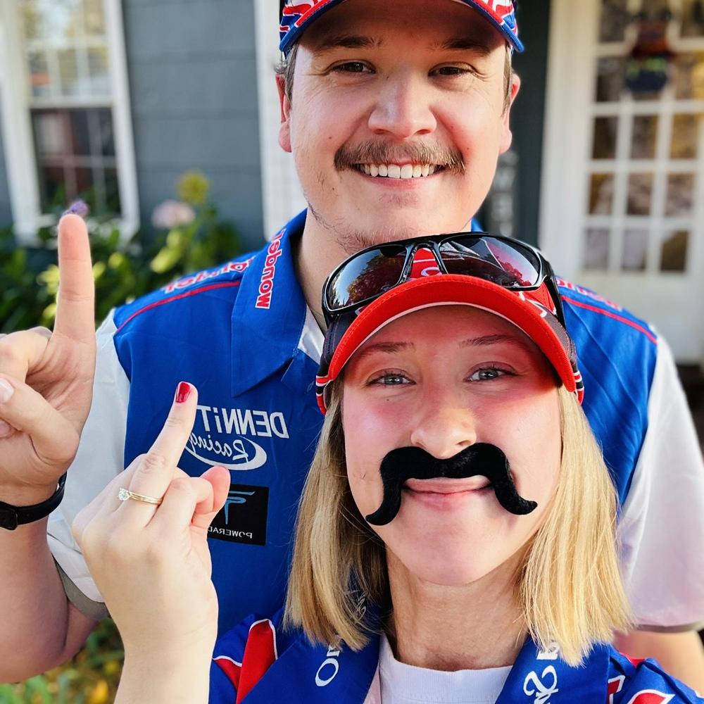 Brianna Parmley and Travis Bryan's Wedding Website, image size:1000x1000