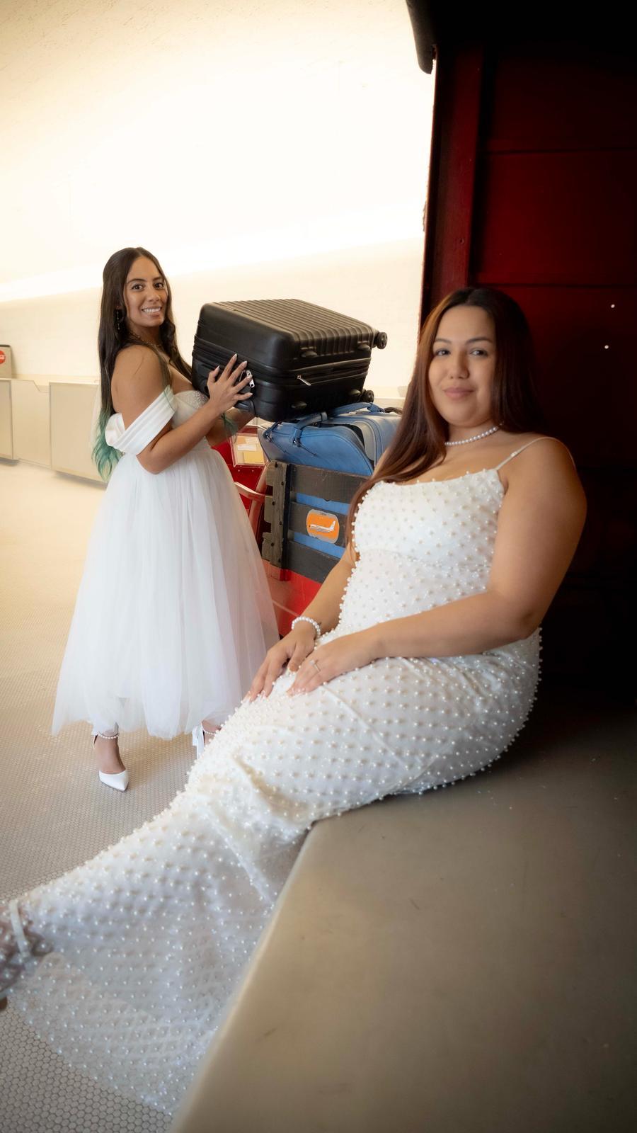 The Wedding Website of Alejandra Garcia and Samantha German