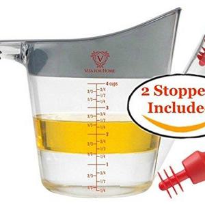 Gravy Separator & Fat Separator Cup. IN STOCK NOW!! With Strainer and 2 Stoppers. Large 4 Cup Capacity. Better Than Glass for Grease and Oil - Slip Resistant Handle.