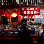 MILWAUKEE BARS & BEER