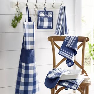 Farmhouse Living Buffalo Kitchen Apron with Pocket