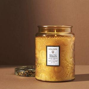 Voluspa Japonica Baltic Amber Glass Jar Candle​