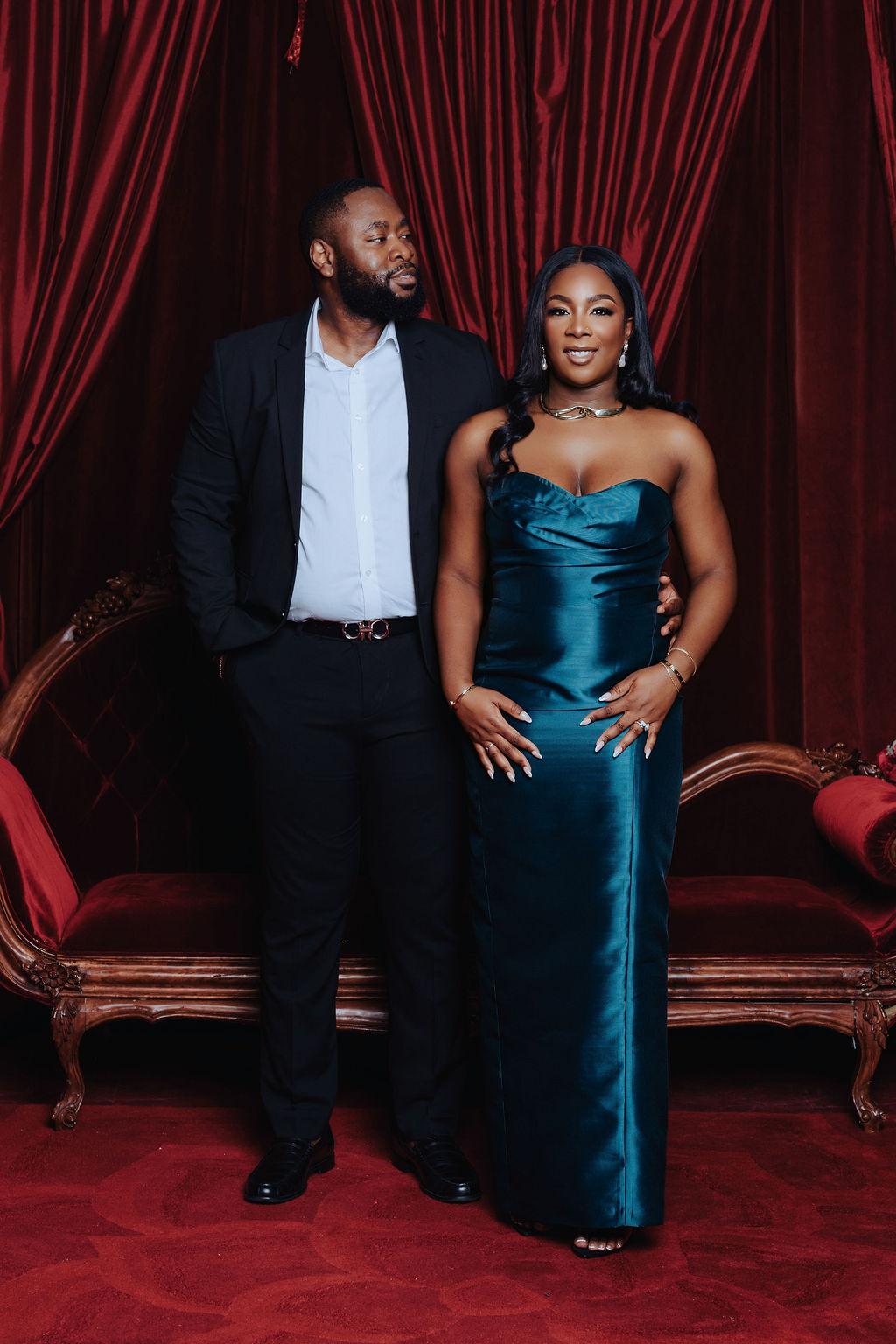 The Wedding Website of Laura Dike and Ayomitide Oluyemisi