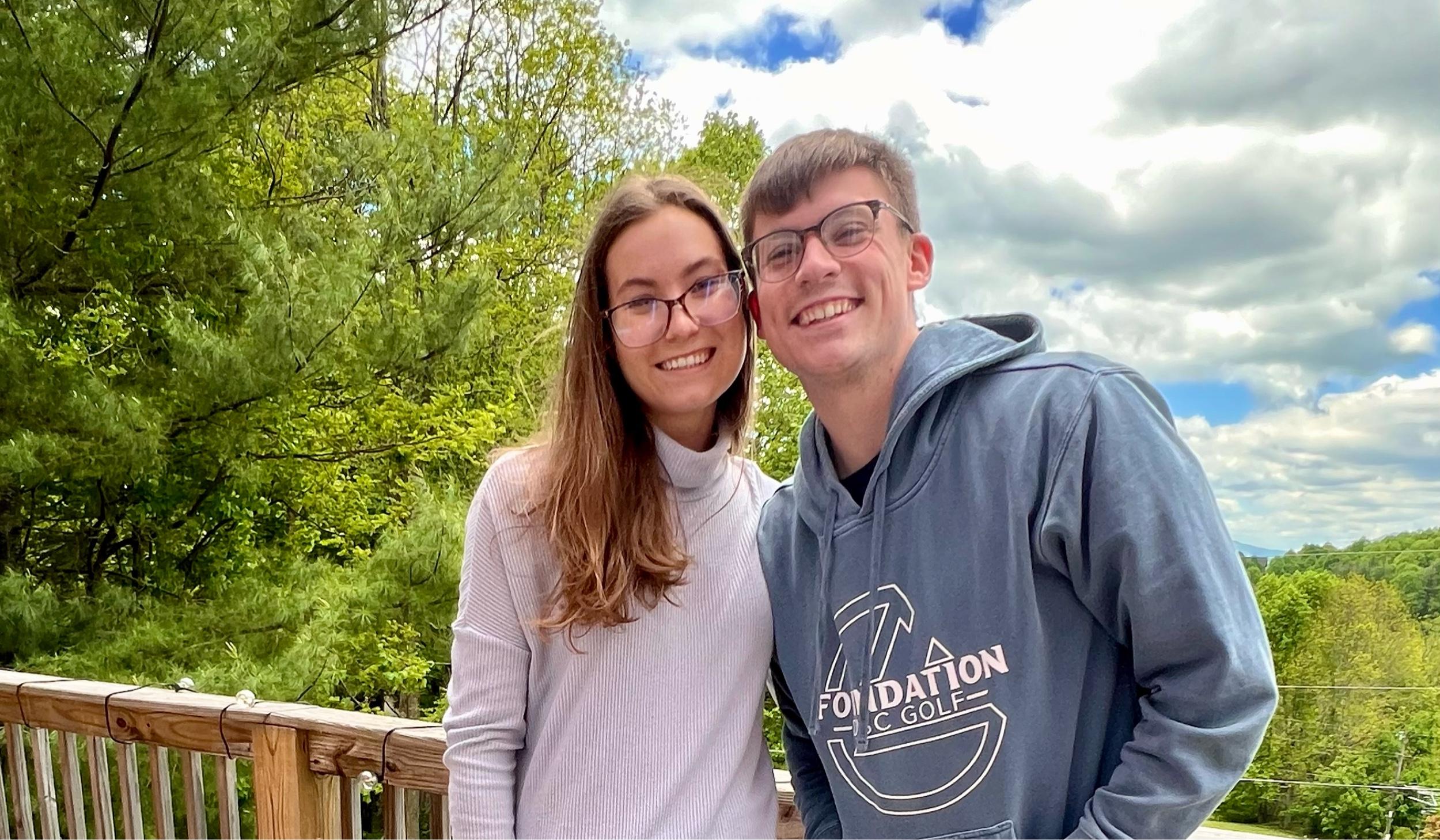 The Wedding Website of Caroline Hodges and Andrew Hollers