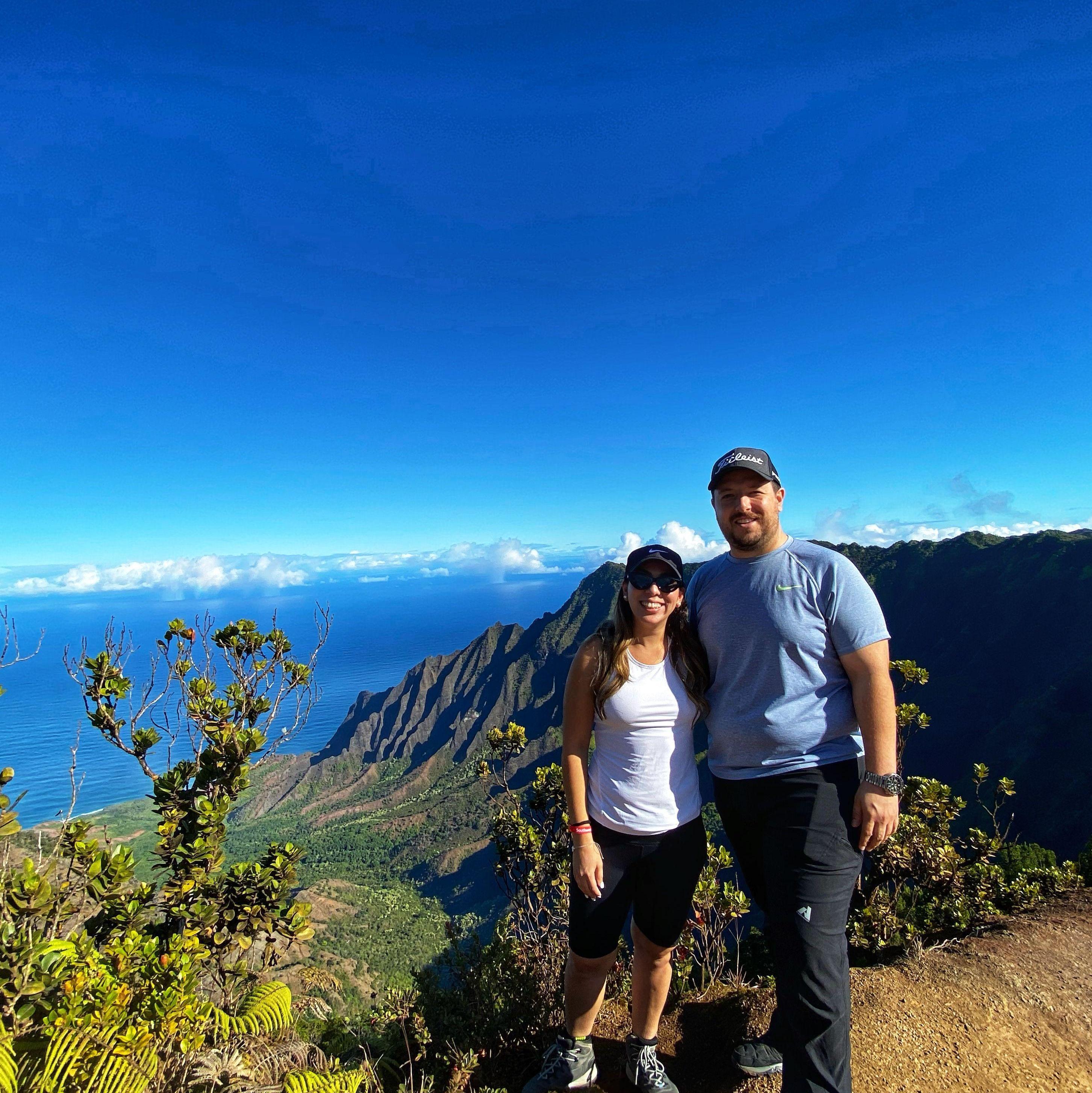 Hiking the Napali Coast in Hawaii to celebrate our 6th wedding anniversary