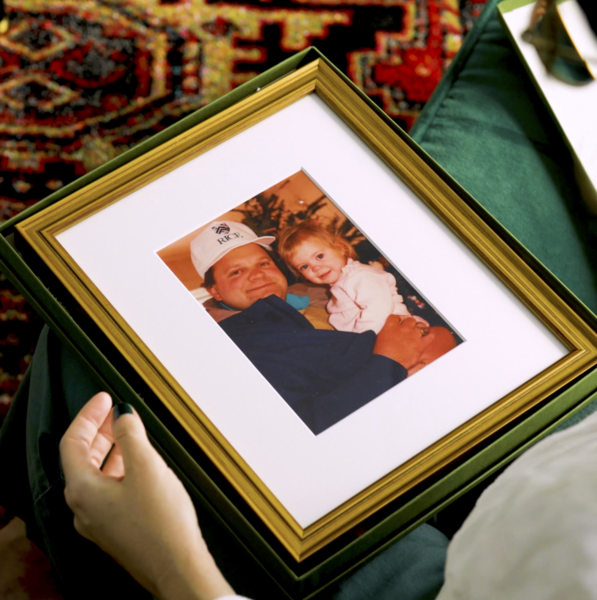 Framebridge The #1 Gift: 10x12