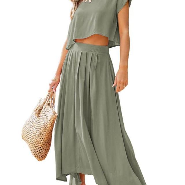 Dokotoo Dresses for Women 2 Piece Summer Outfits Crewneck Tops and Maxi Skirt Dress Sets