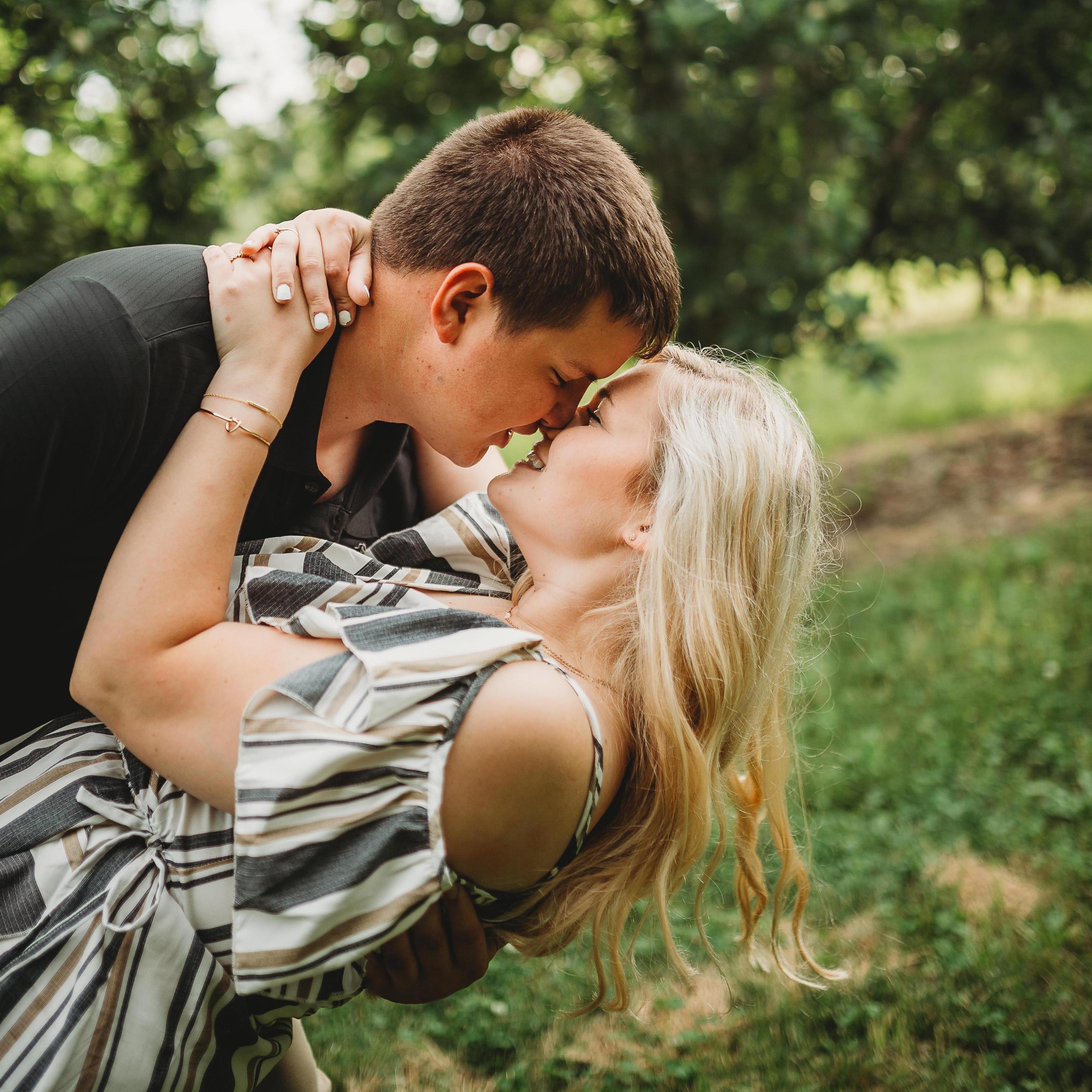 Engagement Photos!