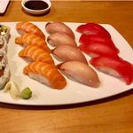 Umi Sushi Bar & Grill