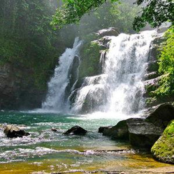 Costa Rica Honeymoon - Waterfall Tour