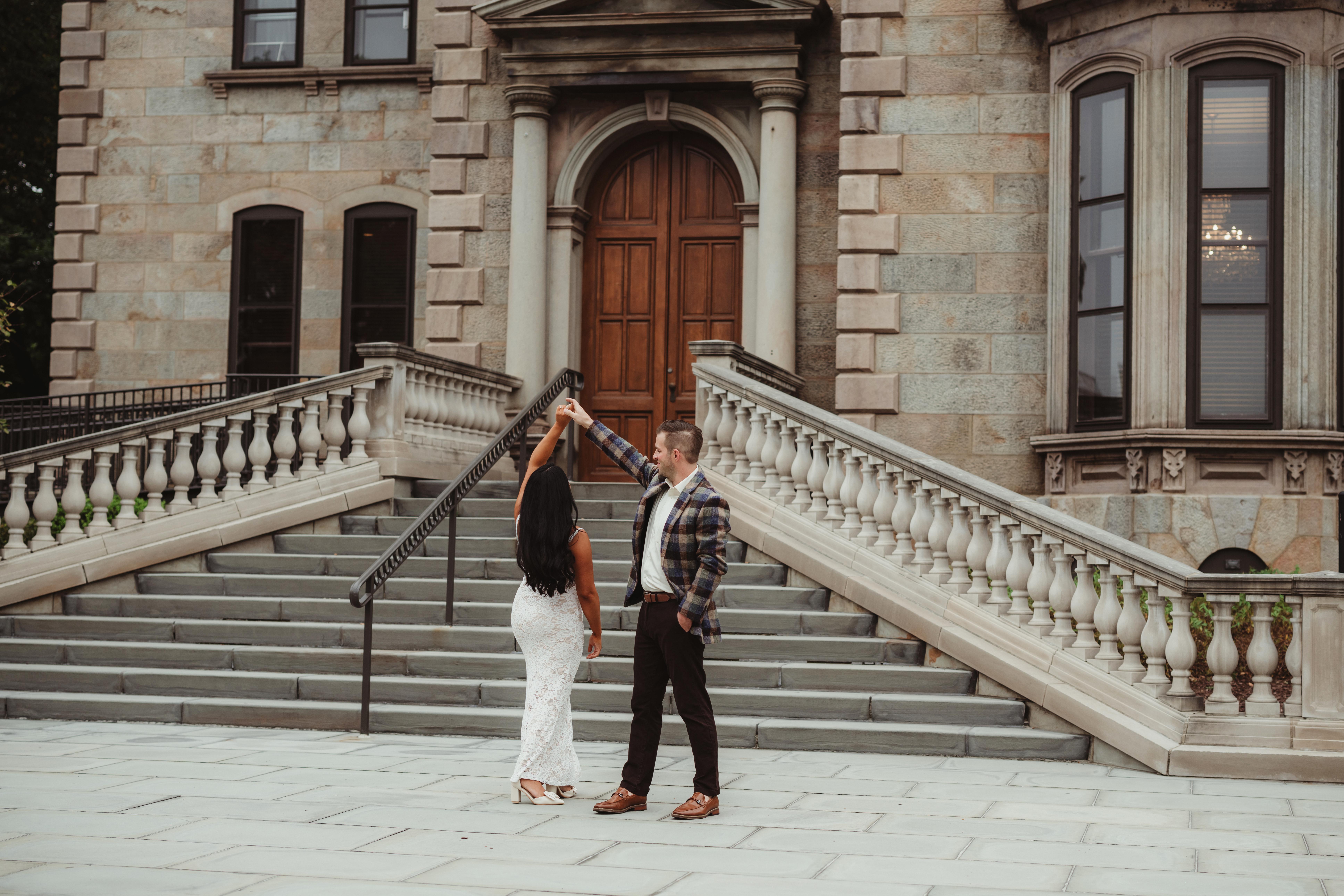 The Wedding Website of Teri Vieira and Miller Holmes