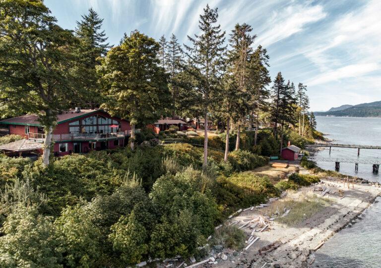 The Wedding Website of Drew McCarthy and Celine Foucher