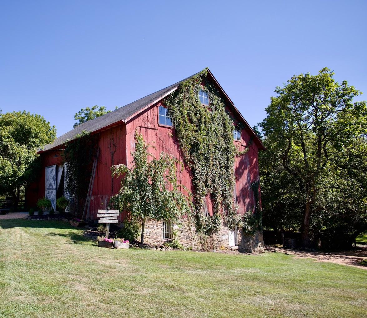 The Wedding Website of Tannia Viana and Andrew Cogeos