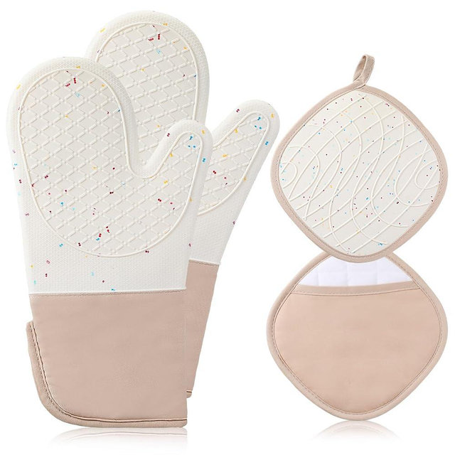 Qinyoung Oven Glove for Cute Cooking Mittens 2 Cotton Potholders Washable Silicone Oven Mitts with Soft Cotton Lining Heat Resistant 500°f Potholders for Gift(Beige,Colorful Dots)