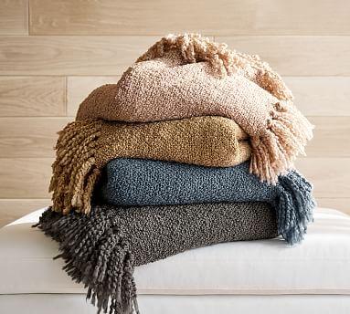 Dreamy Fringe Throw