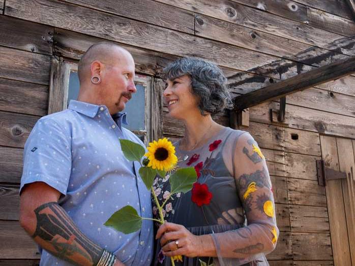 The Wedding Website of Shanti Carson and Les Foster