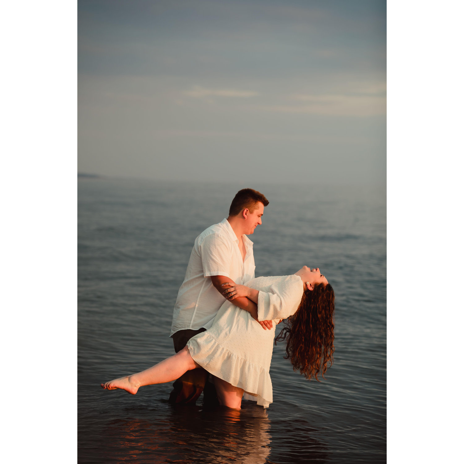 Engagement pictures by Lynzee Harrison Photography