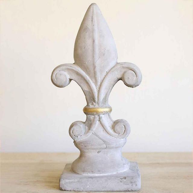 Francais Fleur Décor, 12.75"