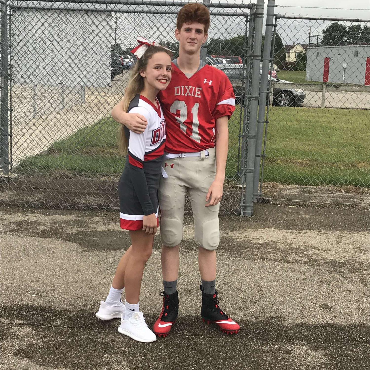 8th grade football season 2017.