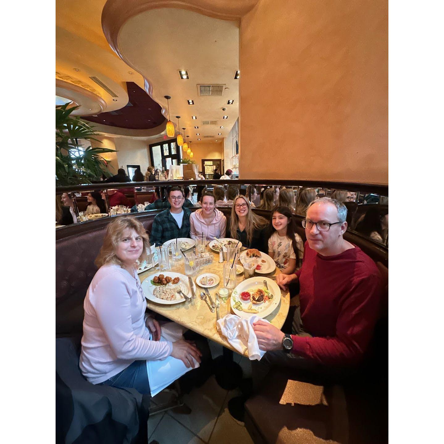 Cheesecake Factory
