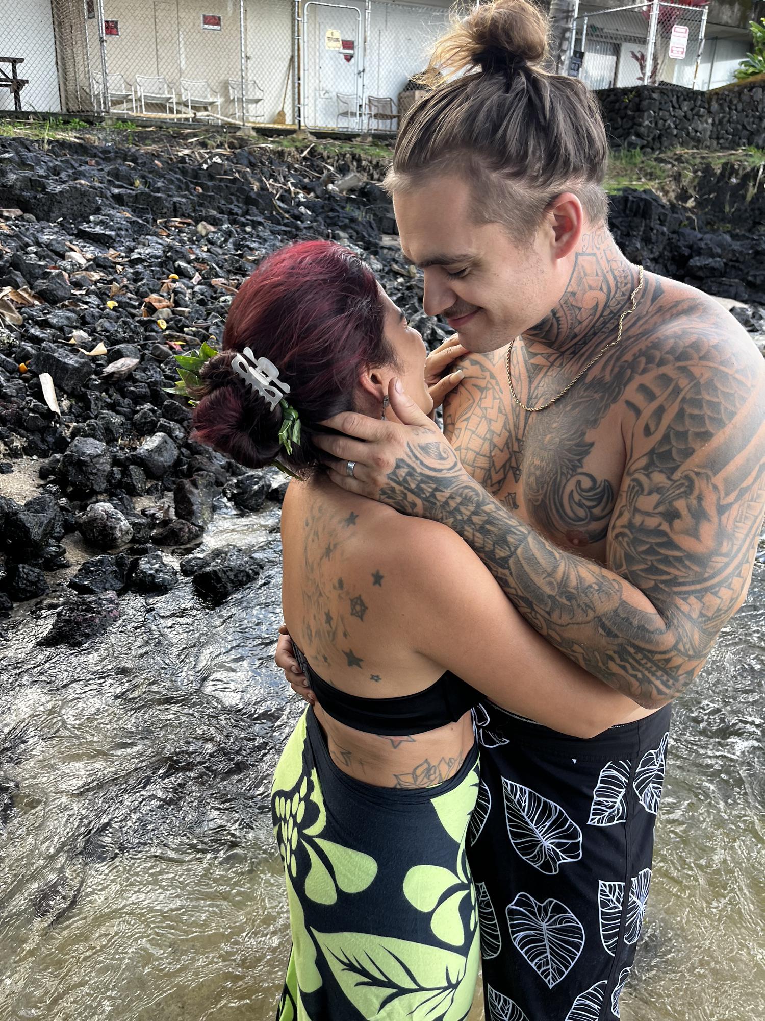 BTS of our engagement photos. 😂😂 He said what do I do.. I said stare at me. Lmao